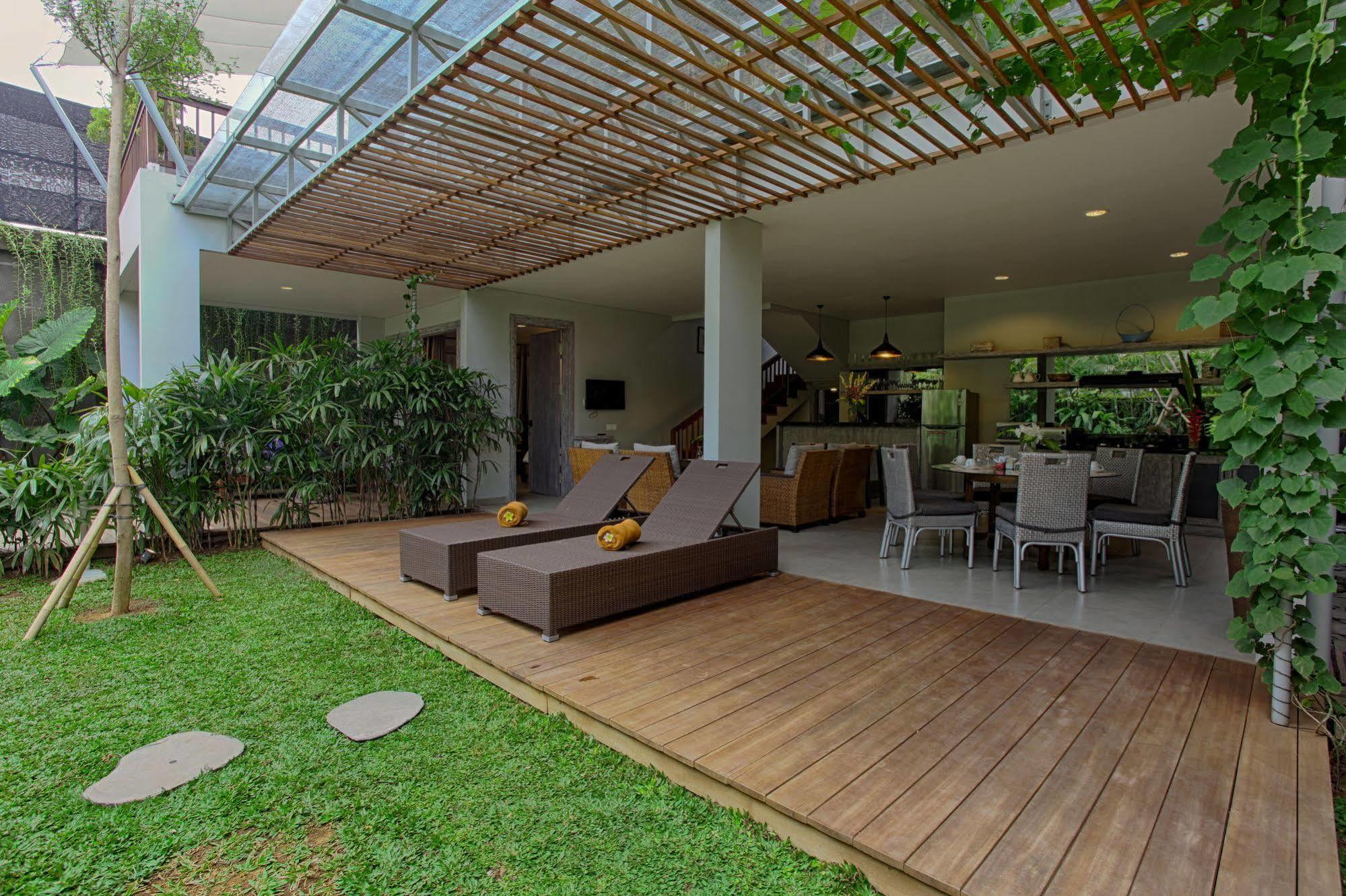 The Poh Jimbaran Villa Exterior photo